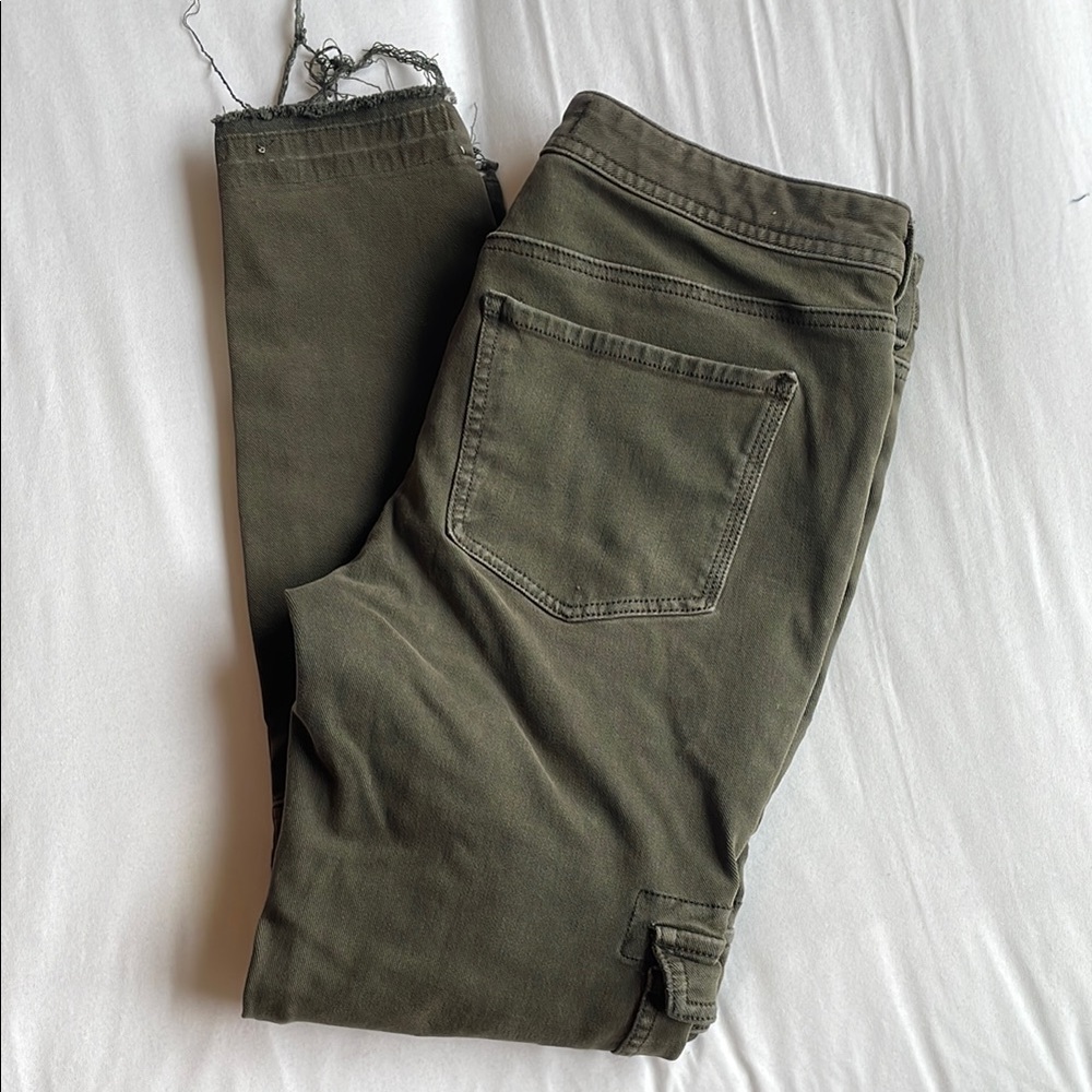 Free People Olive Green Cargo Pants - Picture 5 of 6